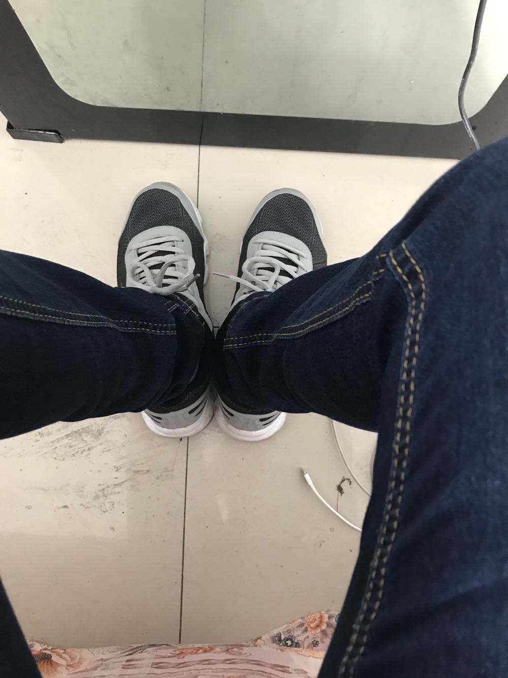 穿着还行,挺舒服发