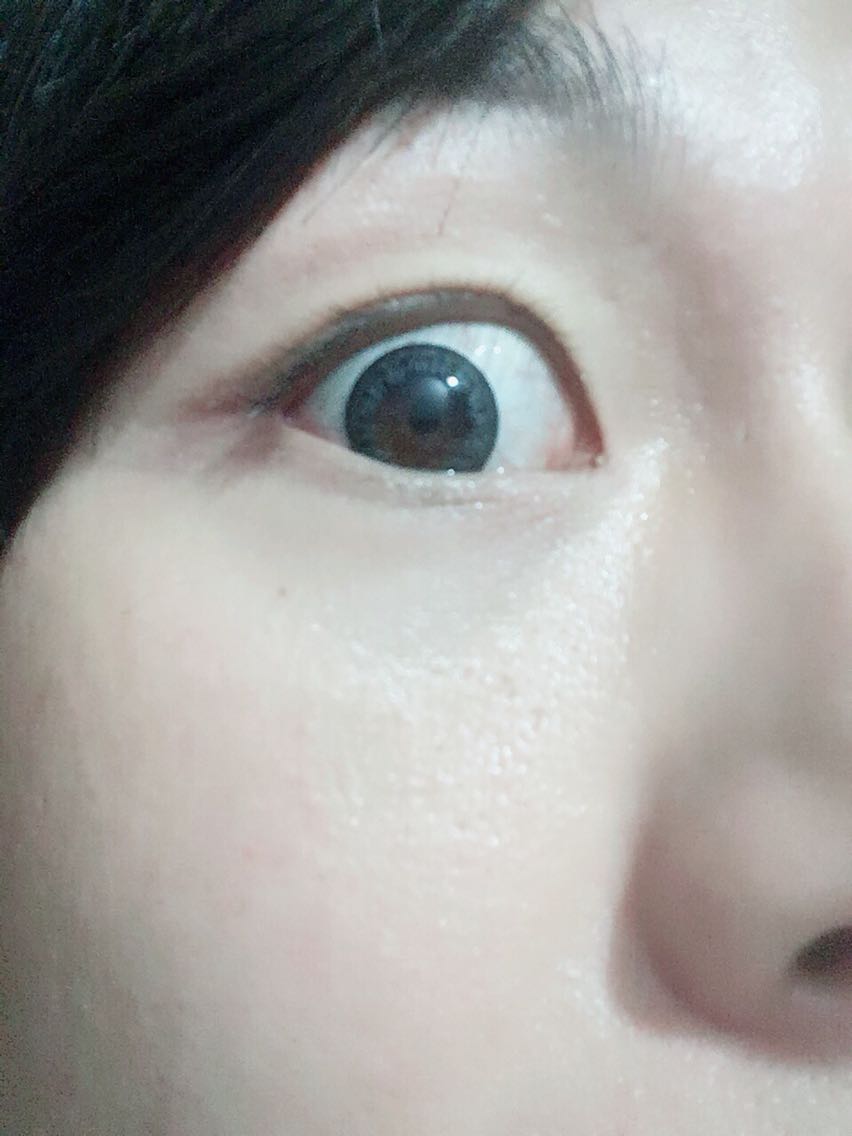 很好很自然,戴起来很舒服!不错