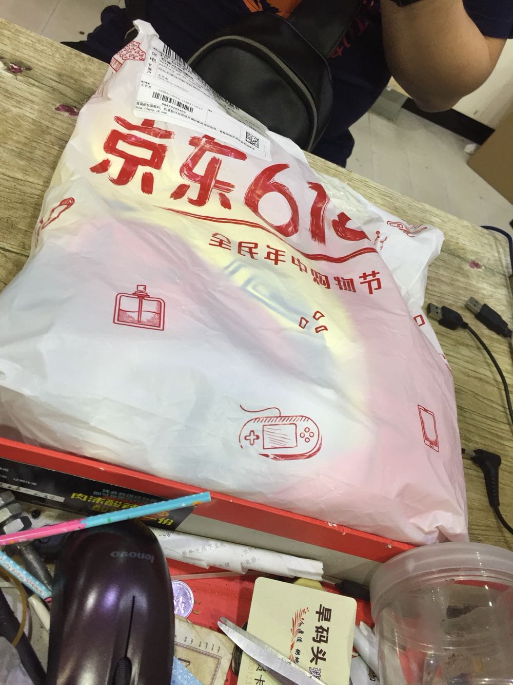 我175大个穿个170的还大,让165个穿185的情何以堪