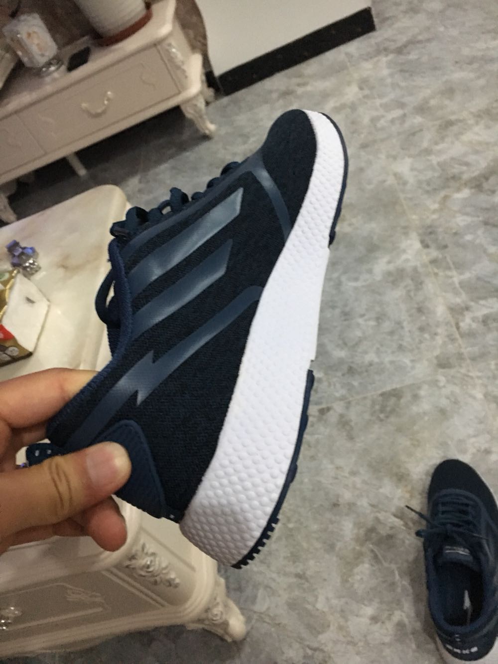 不错不错,性价比高,跟图片一样,没色差。