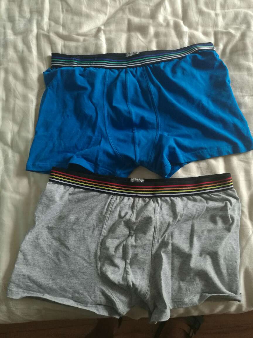 买大了,还是穿着很舒服的。