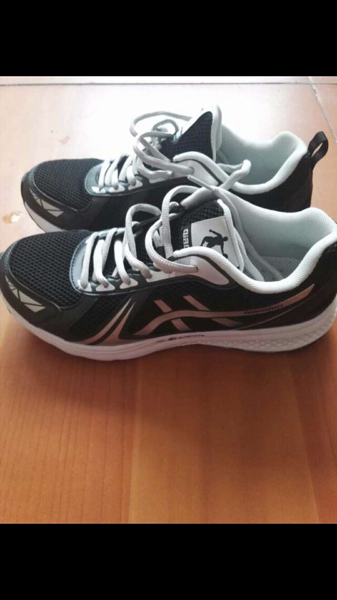 618非常给力买了很多东西,尺码标准,款式不错