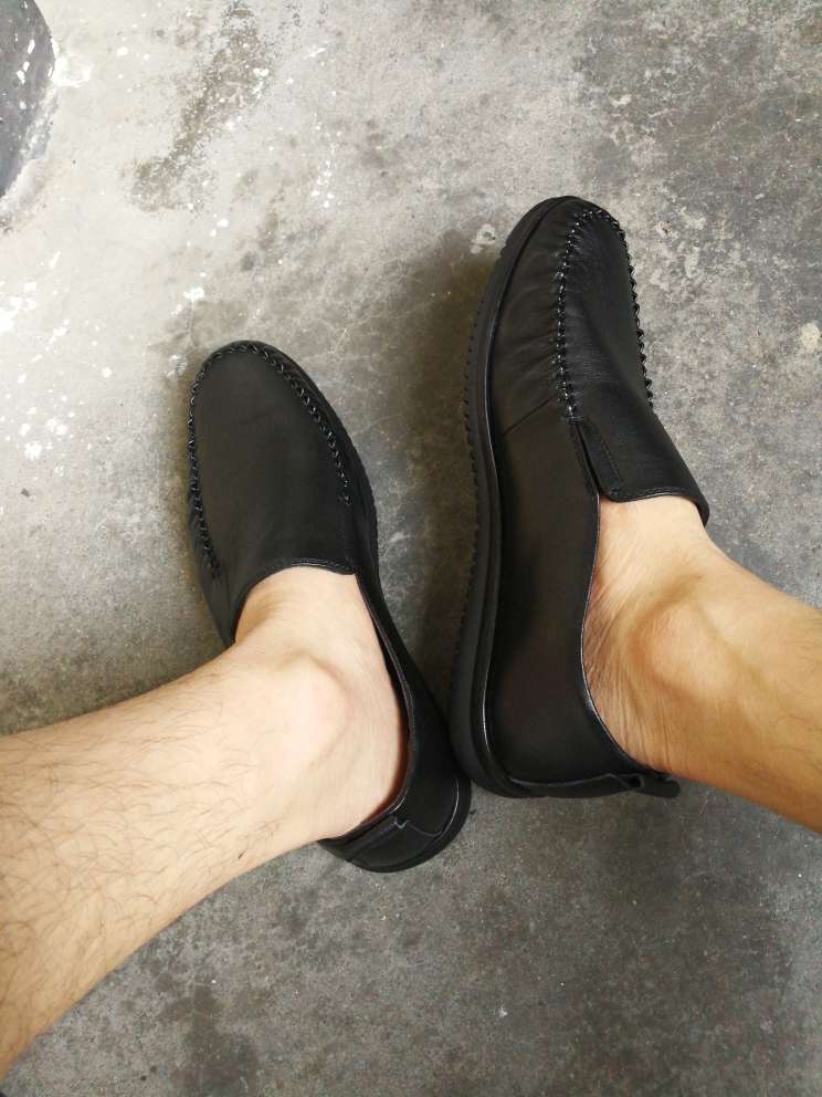 很轻,夏天穿很舒服…