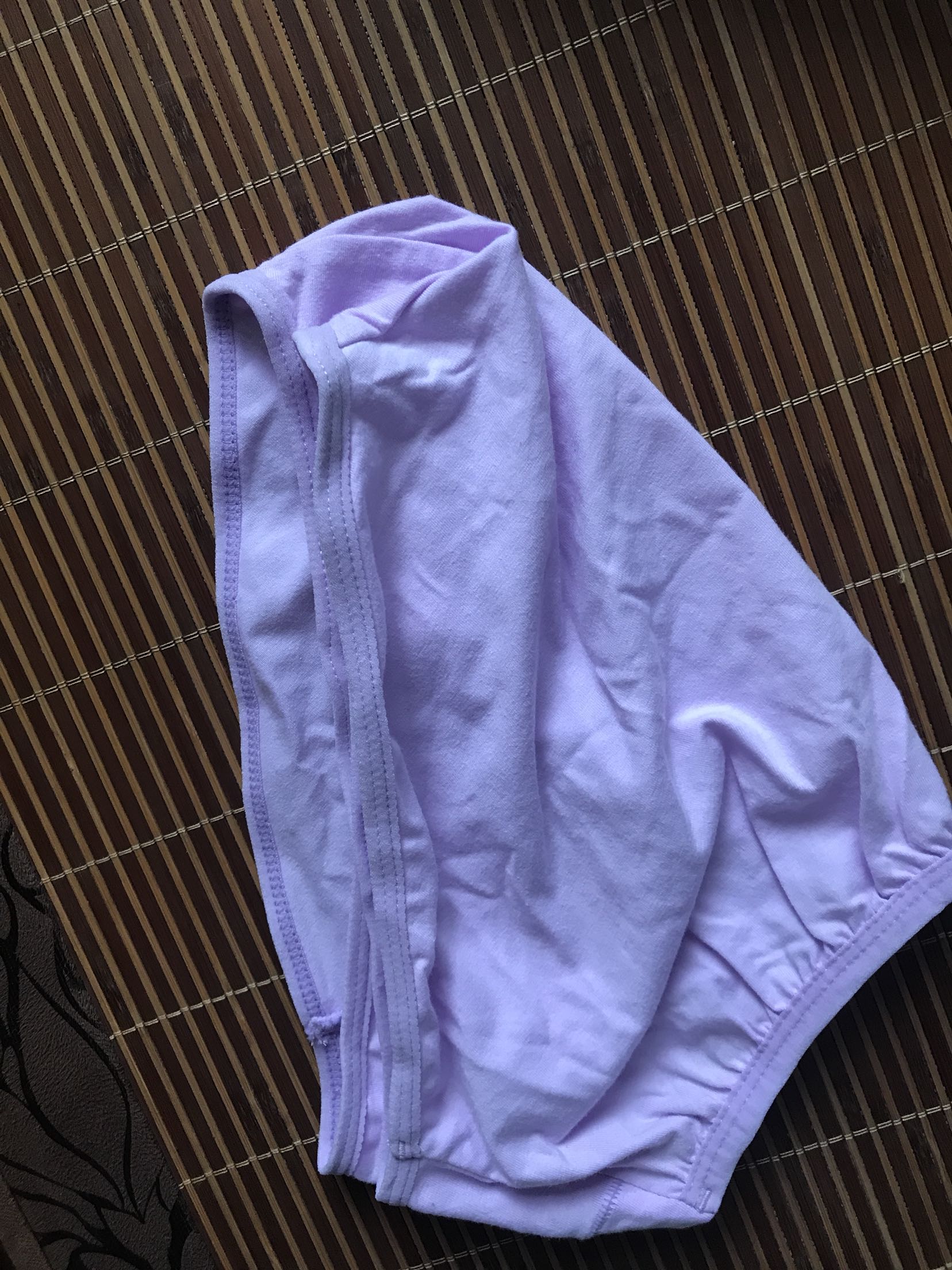 一起买的,评价错了,不错不错,摸着舒服,过段时间就可以穿了