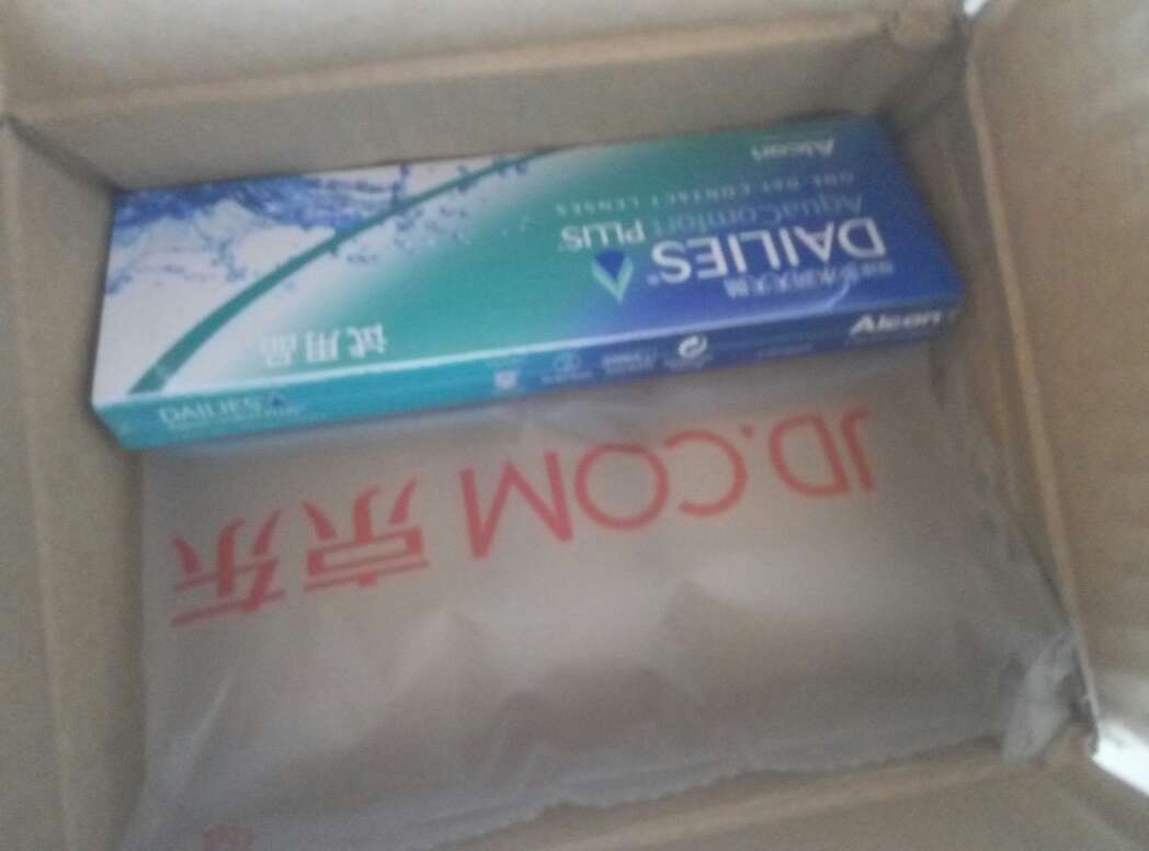 配送速度依然是很快,看起来还可以的样子。