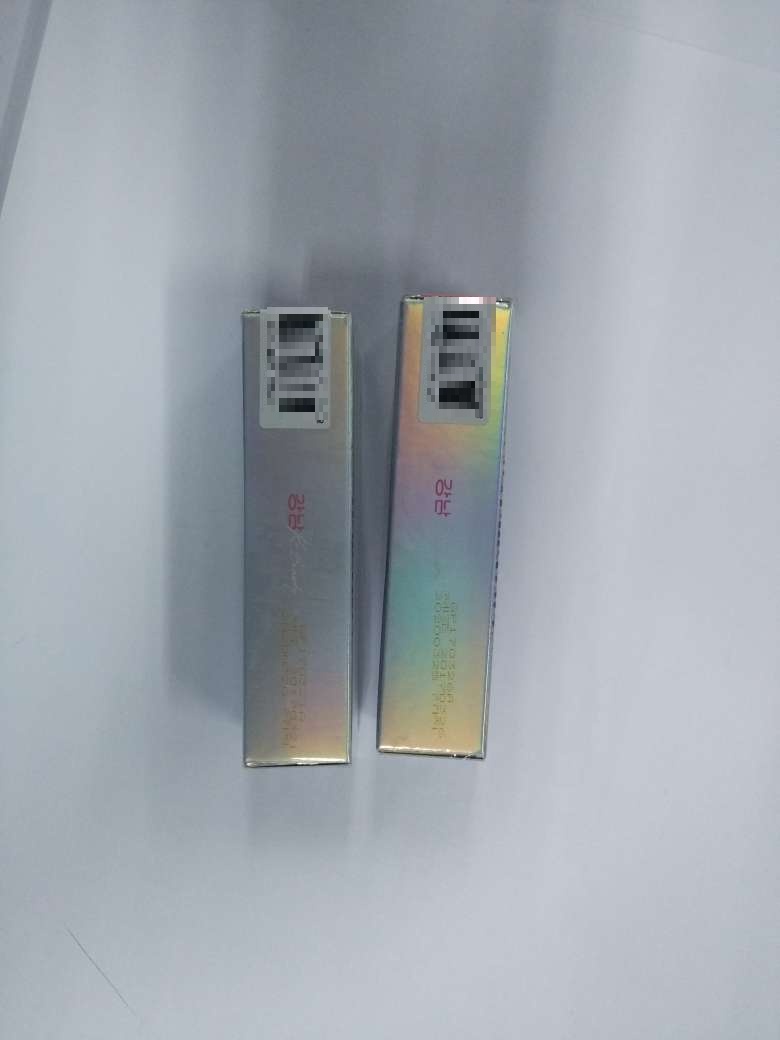 买了两只颜色不同的,试试效果