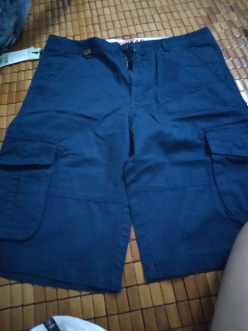 质量是没话说非常好,快递也很给力,穿着好好看?