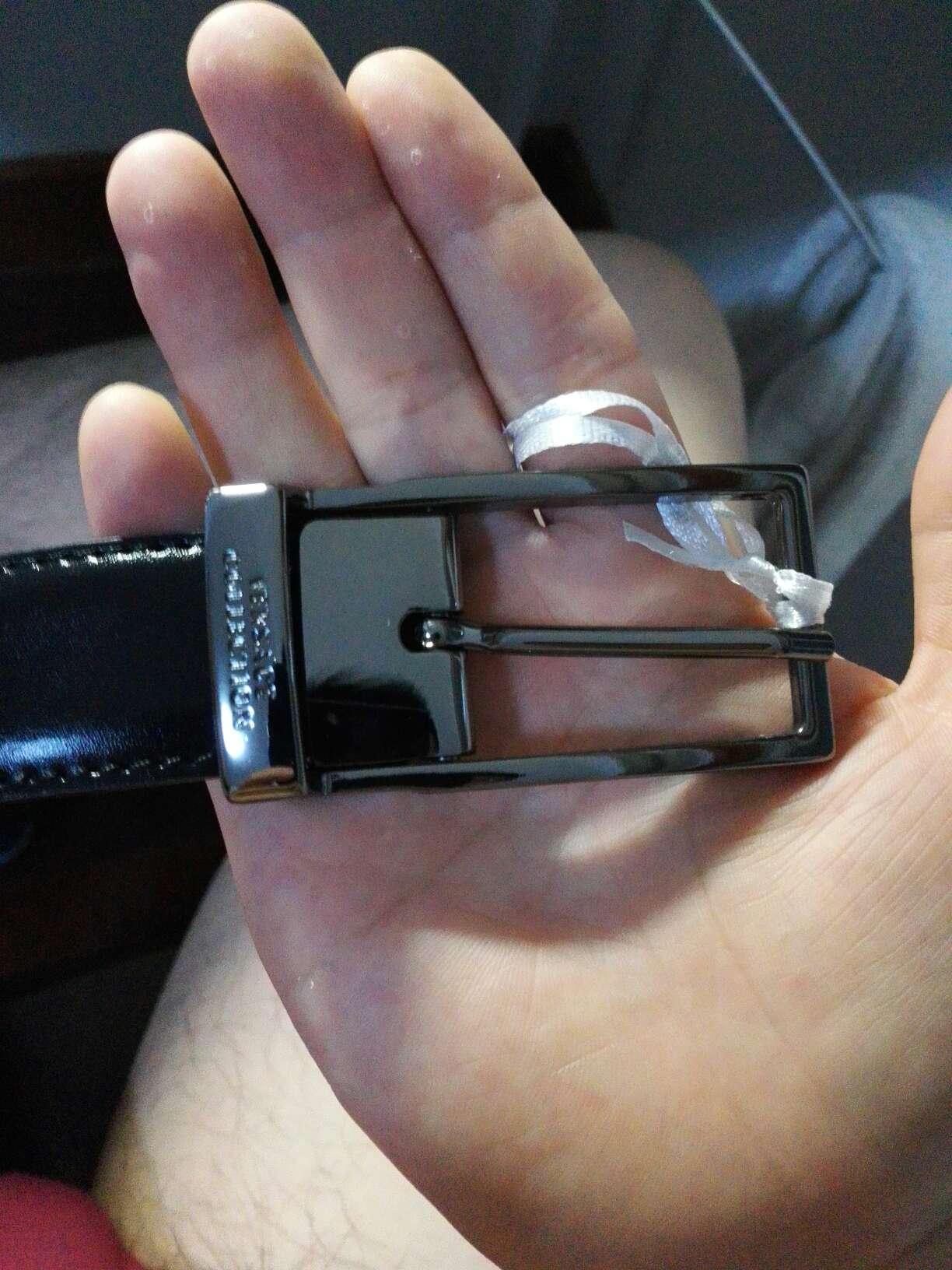 整体来说不错,很好看,就是皮带头略轻。