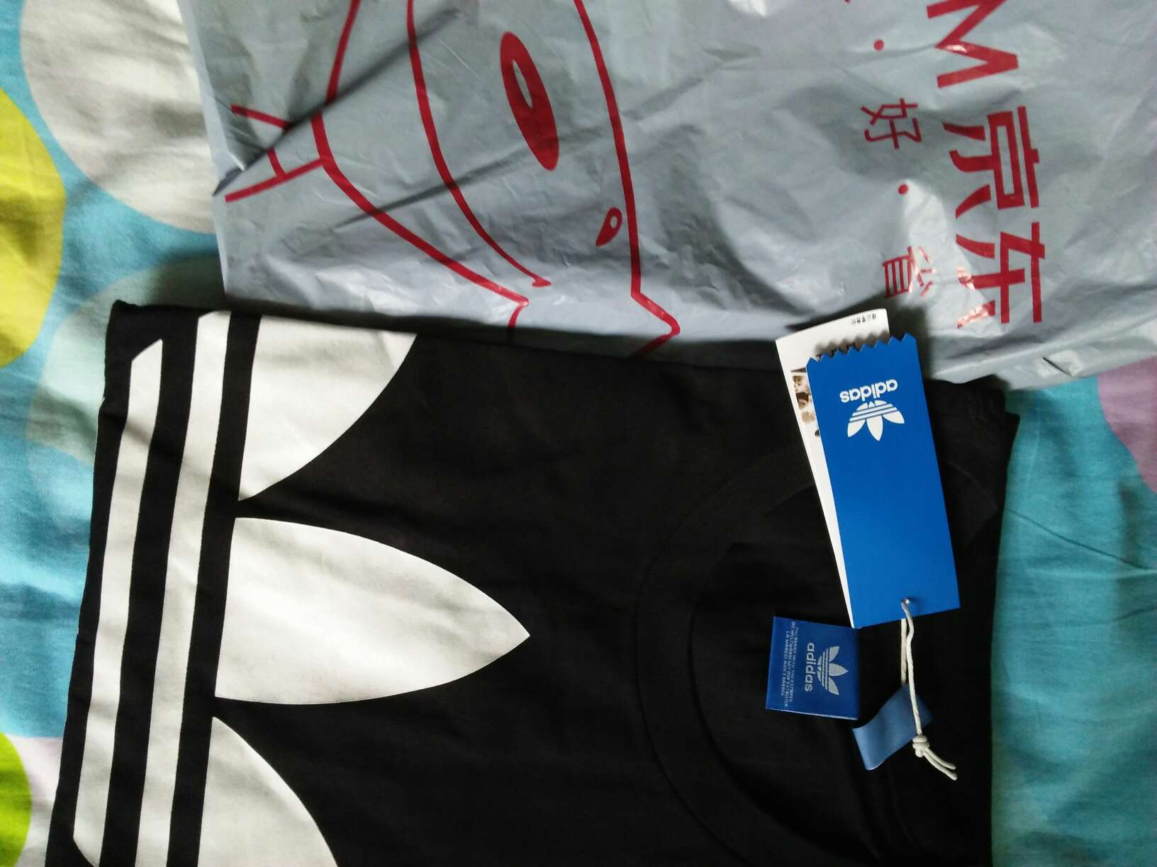 物流快,服务态度好,宝贝质量很好,是正品