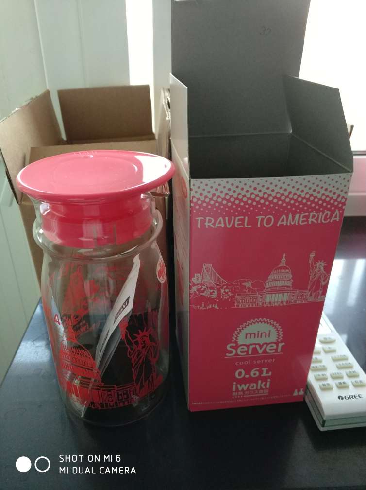 买了2个,水杯还可以,家里都用来凉水的,给老妈家也买了。