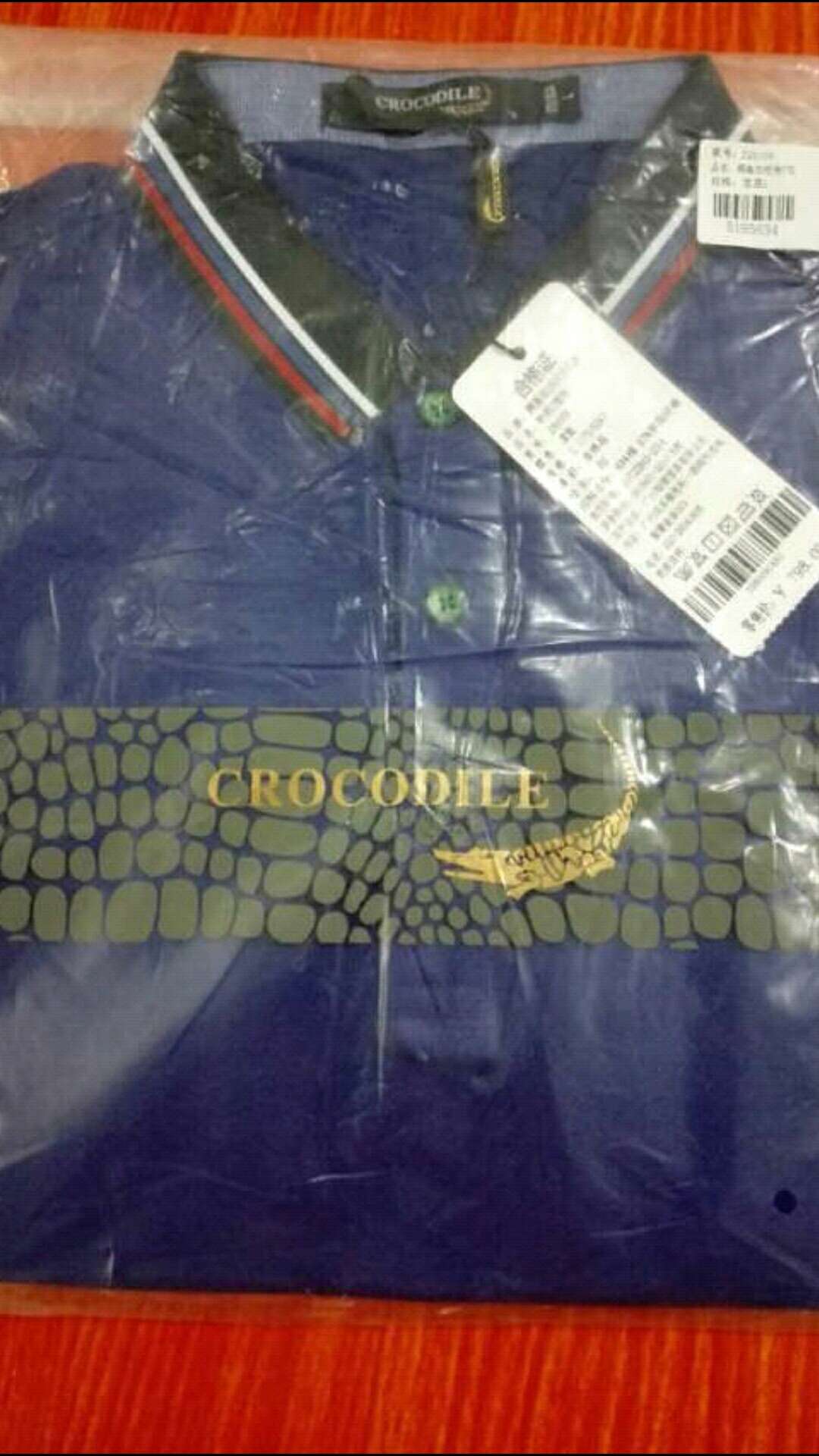 衣服质量不错,穿着舒服。