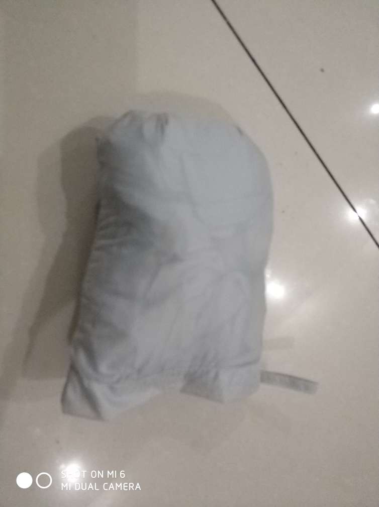 这件皮肤衣很不错,很薄,款式也很不错