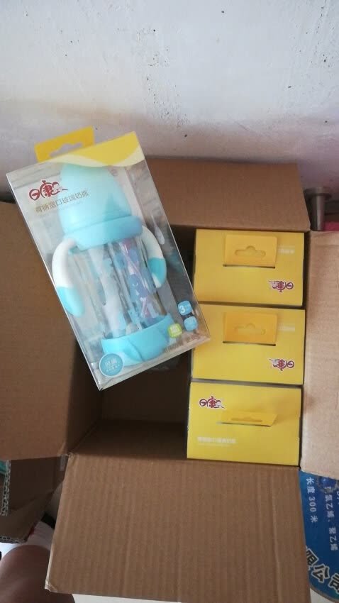 还行吧,现在还没有用呢,一直用玻璃瓶。