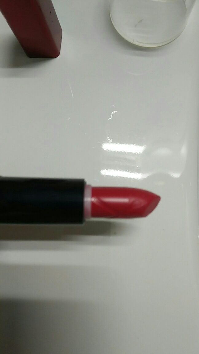 感觉还行,味道也挺好的,试了一下颜色还行吧