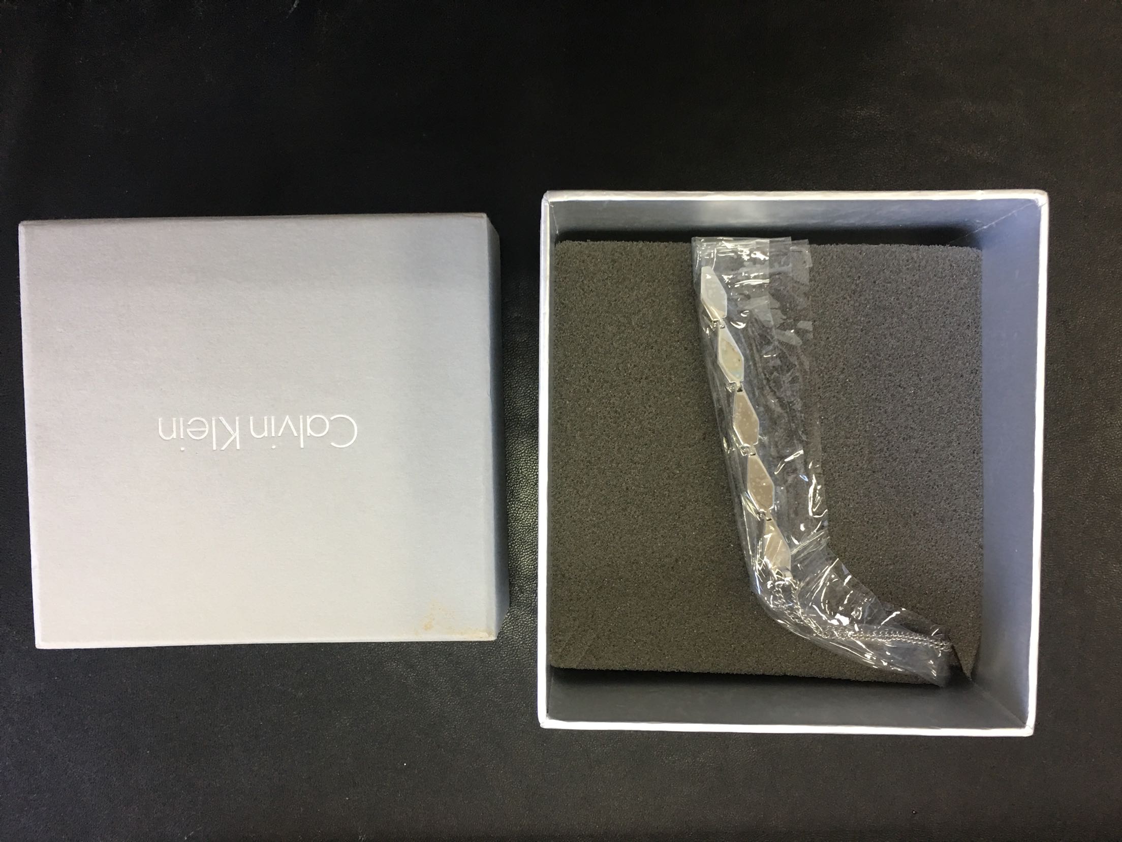 不错 一直想买 现在下手 送人好礼品