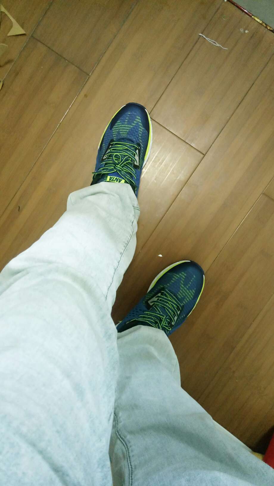 穿了几年的安踏终于退休了!支持安踏