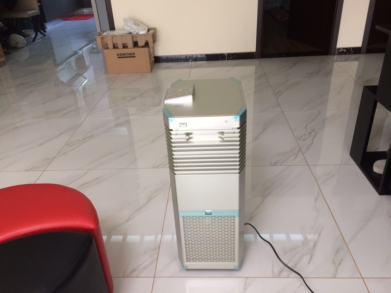 非常好用,已经买过好几台净化器了,史密斯的的非常好用,一直信赖大品牌,不错,有了它比较安心,雾霾天也不怕了
