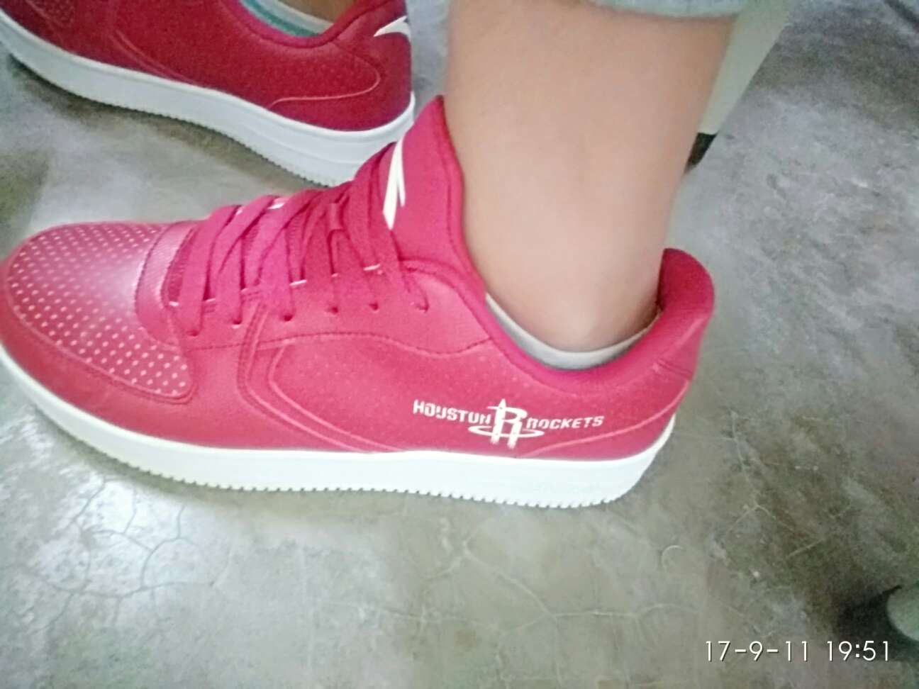 不错还行就是比较不好看而已质量问题还行吧