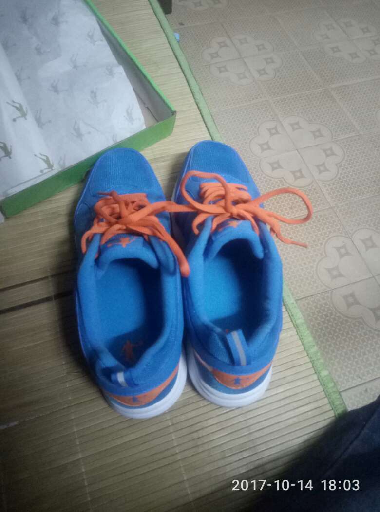 鞋子很多,快递超给力,从沈阳到广东珠海,二天就到了。自营就是好。??