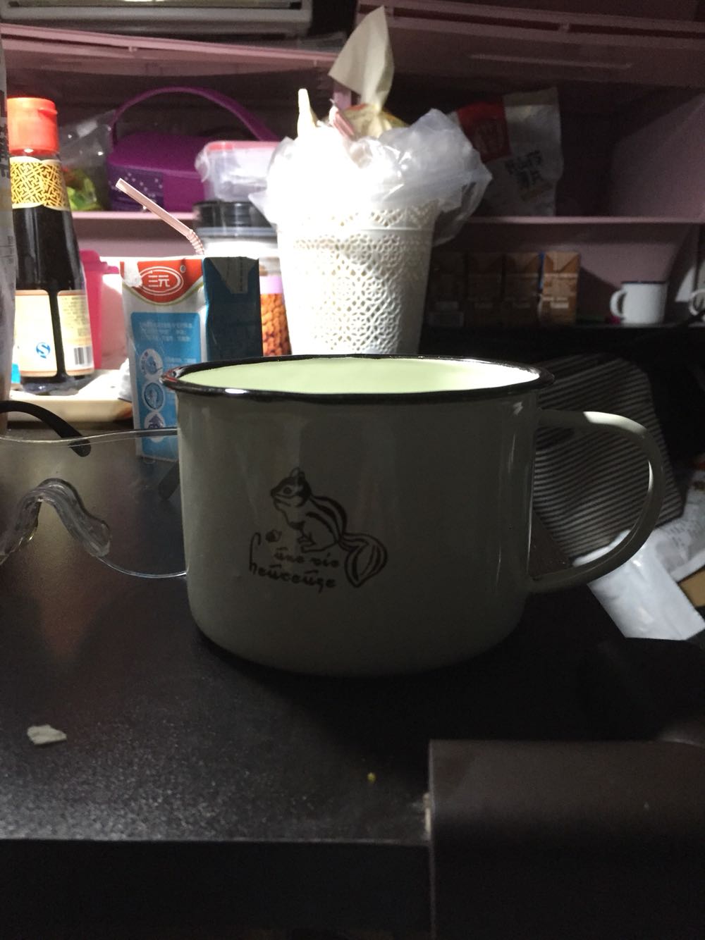 咖啡杯真好!也可以当玩具用!!!
