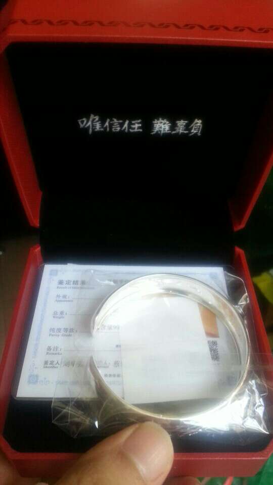 文雅大气,还重分量,送给长辈一点都不输给其它饰品