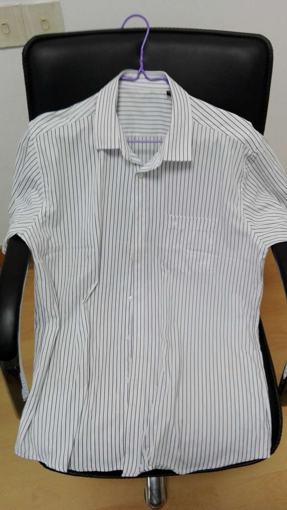 面料厚实,号码合适,穿着舒服,有版型。