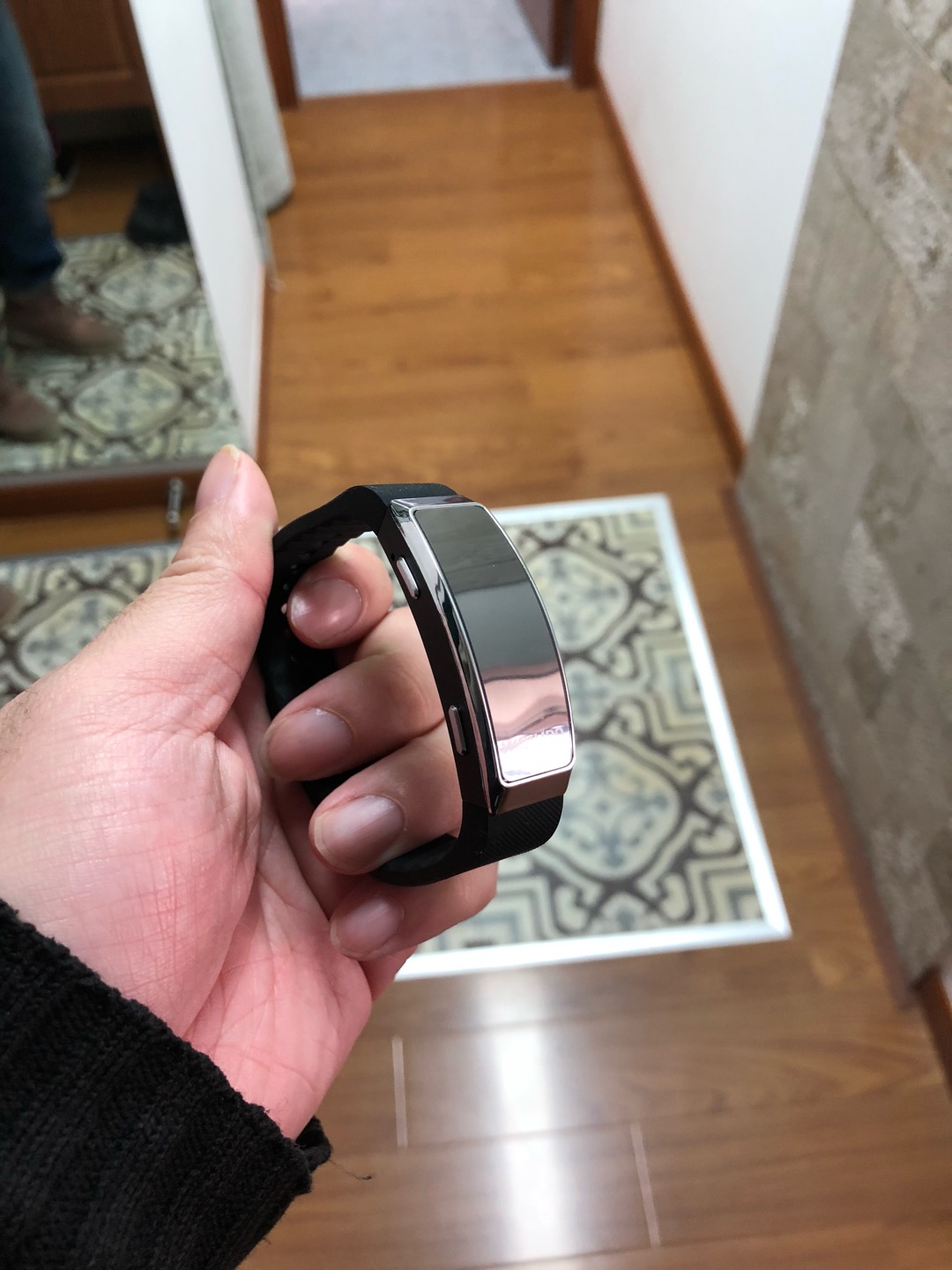 可以录音,效果一般,样子还行吧,一般用用就可以了……