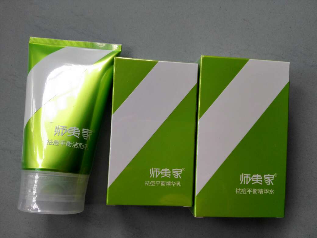 还不错呢,洗完不紧绷。