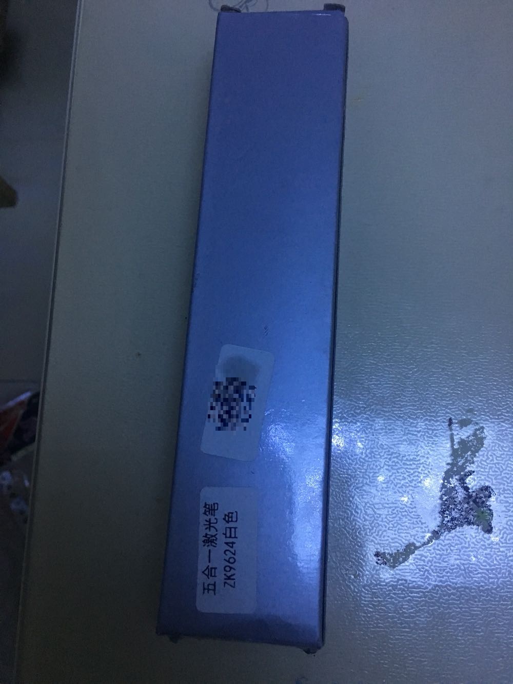 功能很多,如果电池不是纽扣的,用普通的aa电池就好了。
