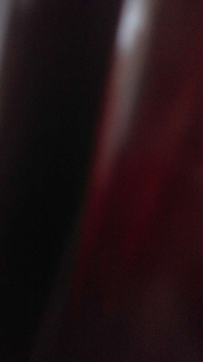 第一次在网上买皮尔卡丹丝袜女12D全无缝苹果臀天鹅绒薄款性感连裤袜 ,还没穿过深紫色和宝蓝,这次试穿一下。质量不错,颜色也是我喜欢的。