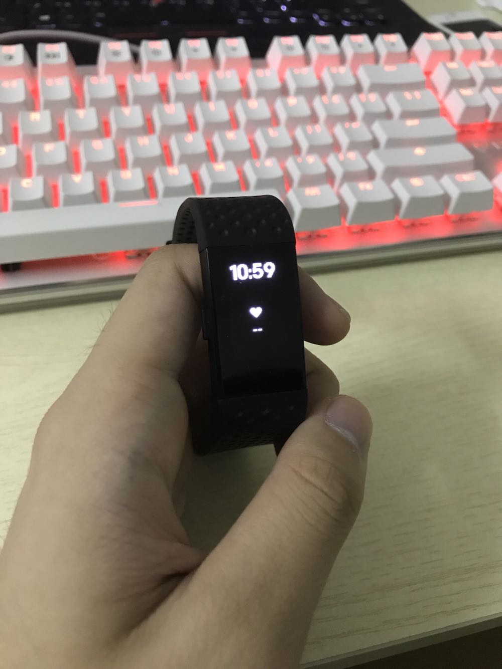好东西啊 fitbit忠实用户 心跳准可不是小米之流可以比的