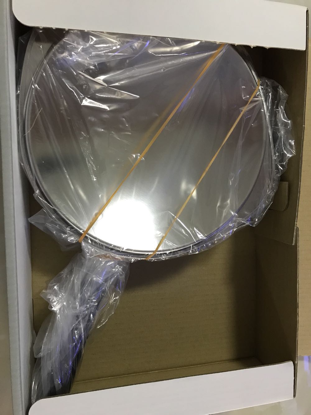 收到货品质量很好,包装完整无损,感受使用一下柳宗理的产品