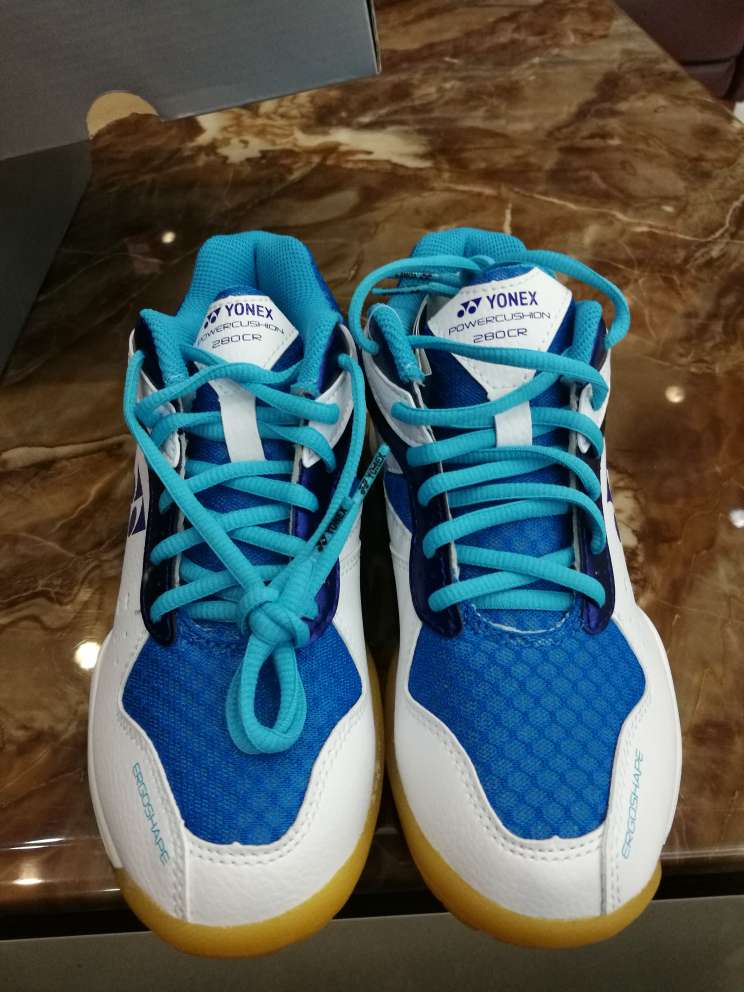 鞋子偏小,不错?的,要穿过才知道好不好