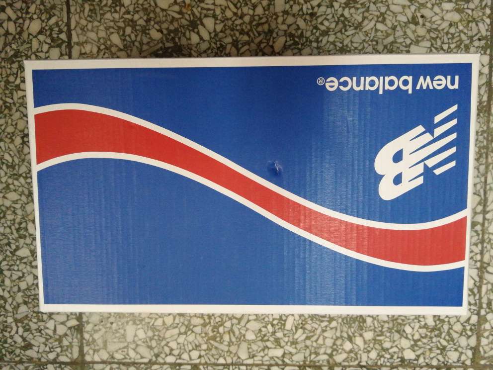 信赖 五百大洋入手 开始拍错了尺码 然后换了一次 服务满分