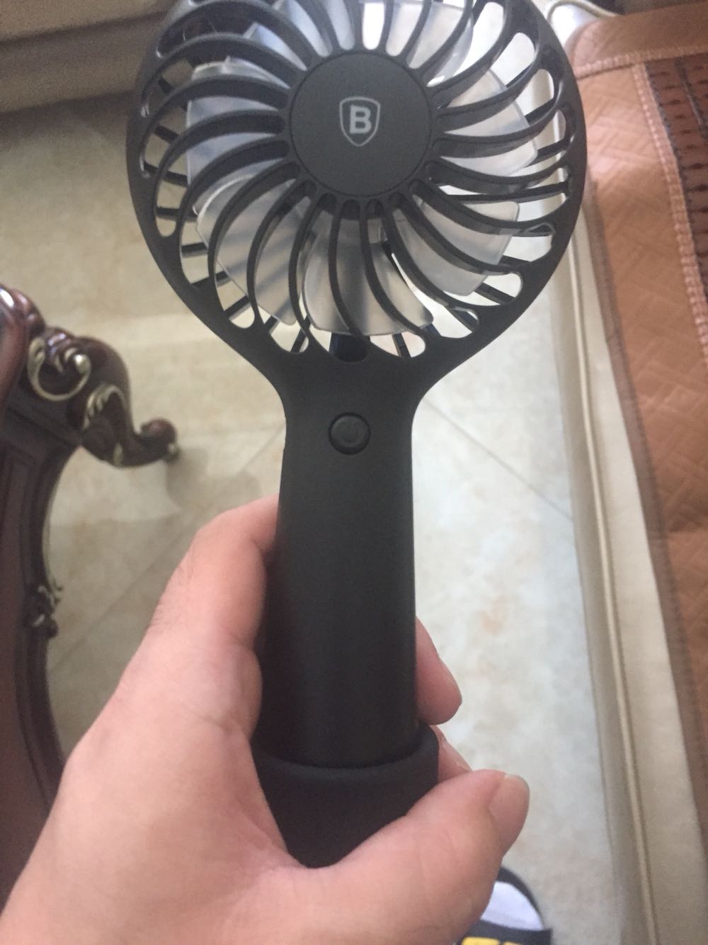 之前那个可折叠的不要非要这个便宜的 那只退了那个买这个