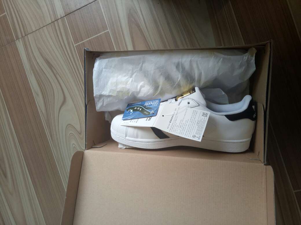 不知道是不是正品,大佬帮我鉴别下,许愿时光肩