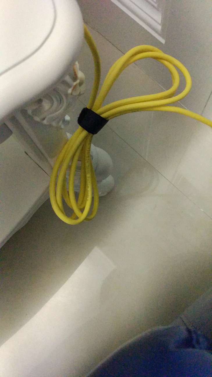 送货快及时,挺好的,配得上好的路由器
