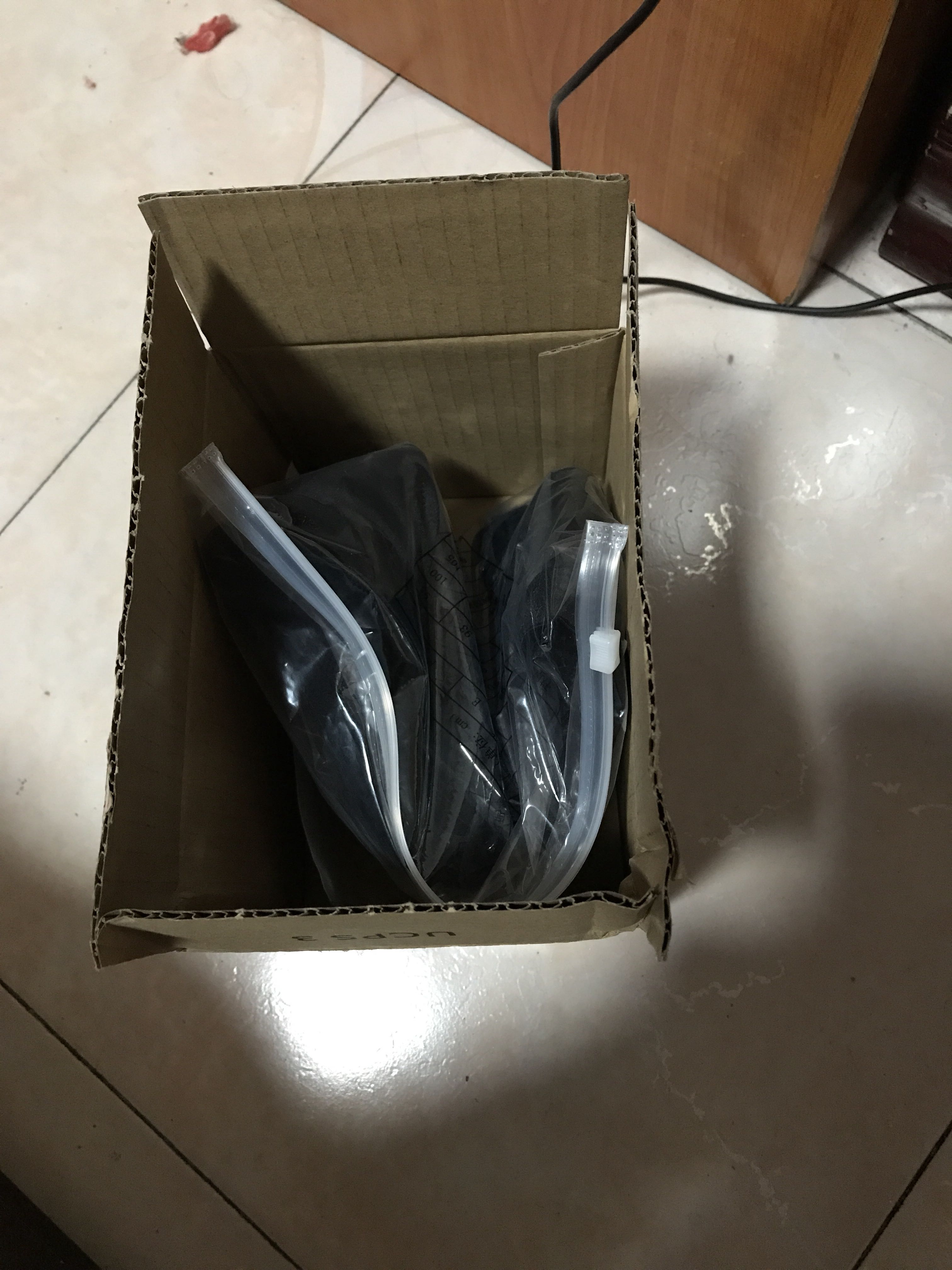 收到了,做工还不错。顶一个。