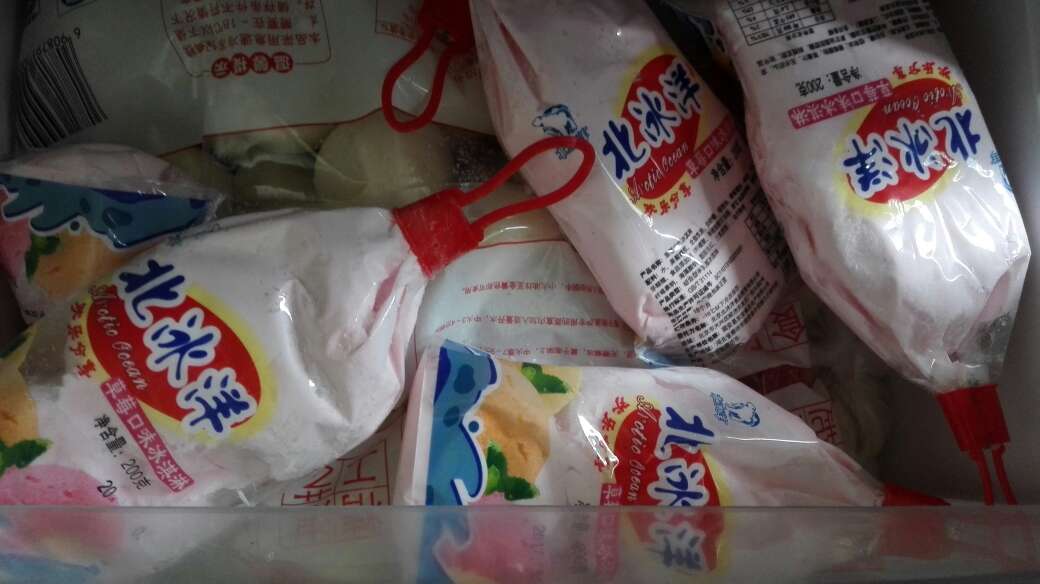 味道不错!口感细腻!送货很快!快递小哥态度很好!