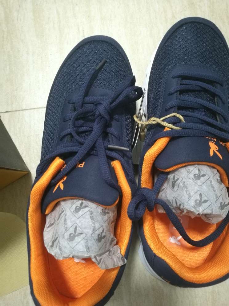 穿着还可以,物流速度很快。
