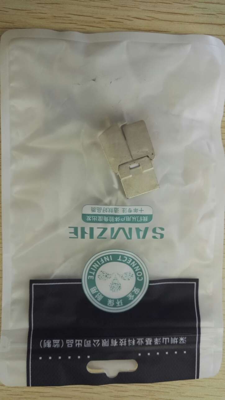 做工精良,质量一流,等面板到了试试能不能插上