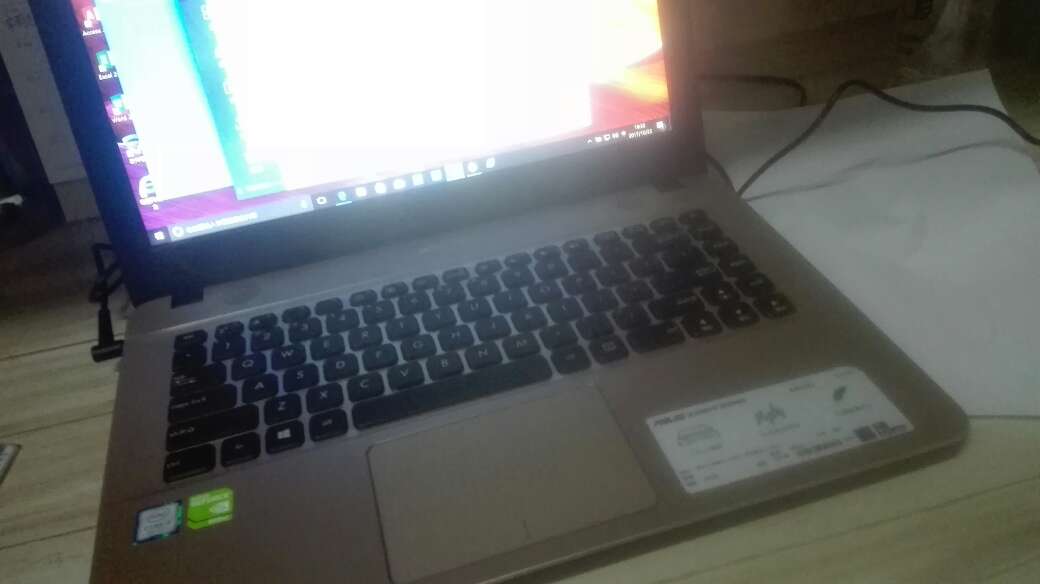 还不错,就是开机慢了点