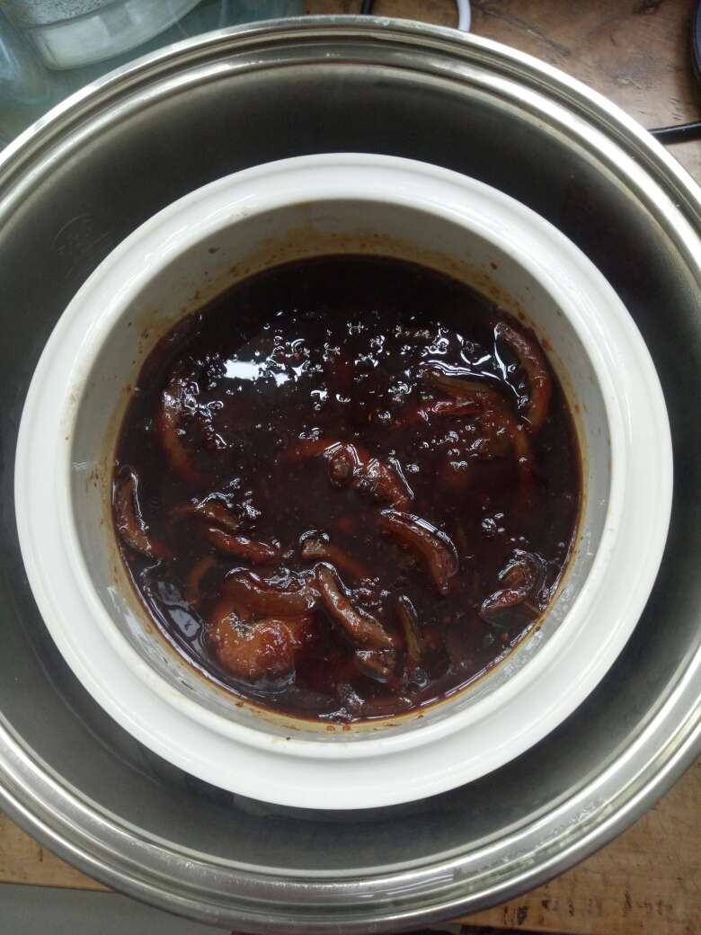 还不错,就是貌似买小了,快递也很给力,下午买的第二天快递就到了