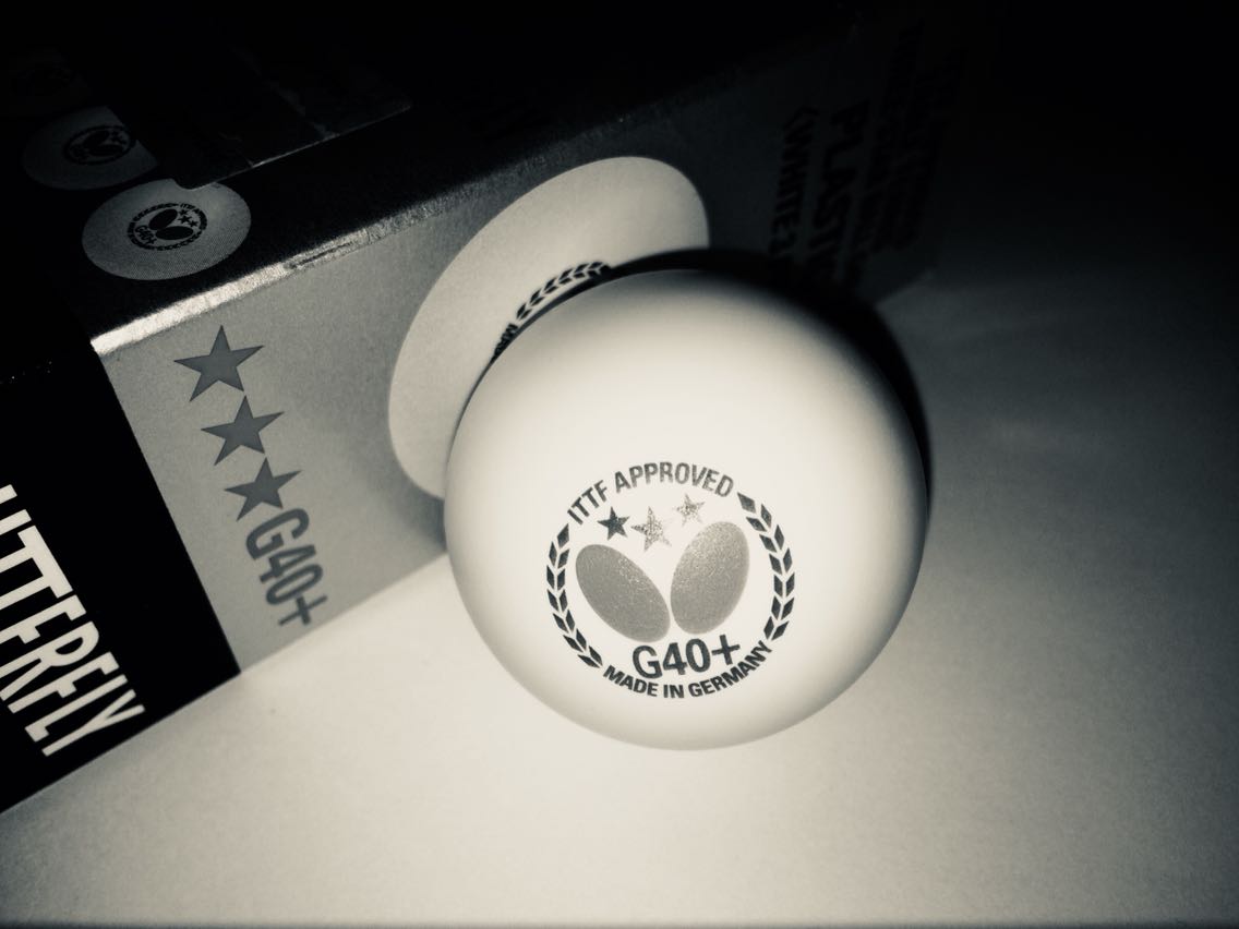 做工好经打飞行平稳,虽然尤拉有赛璐璐的感觉,但比蝴蝶还是差了,价格做工摆在这。