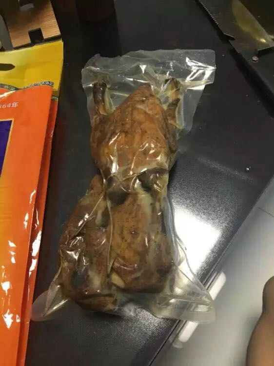 经济实惠,全聚德烤鸭很有名,吵架赞,物流非常给力