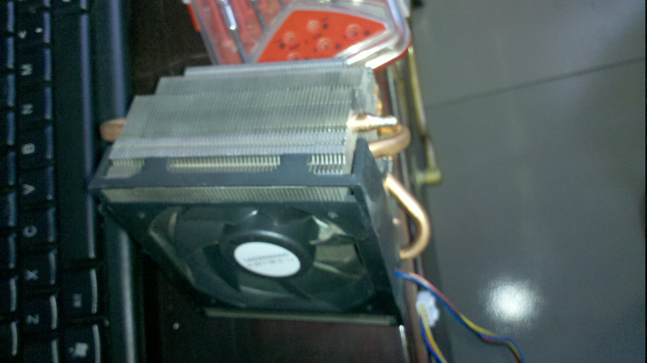 AMD PhenomII×4(四核羿龙2代黑盒)965 盒装