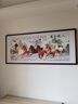 曼遇青絲馬到成功字畫(huà)辦公室掛畫(huà)八駿圖客廳裝飾畫(huà)新中式沙發(fā)背景墻畫(huà)壁畫(huà) FJ103【馬到成功-平面款】 143*63cm紅胡桃木紋鋁框+閃銀布 曬單實(shí)拍圖