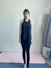 COZOK百搭瑜伽服背心女帶胸墊二合一防震內(nèi)衣健身上衣寬松美背運(yùn)動(dòng)罩衫 銀絲灰 L _建議105-115斤 曬單實(shí)拍圖