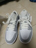 耐克（NIKE）Jordan耐克喬丹AJ1板鞋女子運(yùn)動鞋秋季刺繡低幫緩震輕便DC0774 105白色/狼灰/鋁藍(lán) 36.5 曬單實(shí)拍圖