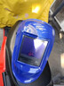 迅安AS-6000F自動(dòng)變光電焊面罩頭盔式電焊帽高清護(hù)眼焊工專用氬弧焊電焊面罩 高光黑（真彩） 曬單實(shí)拍圖